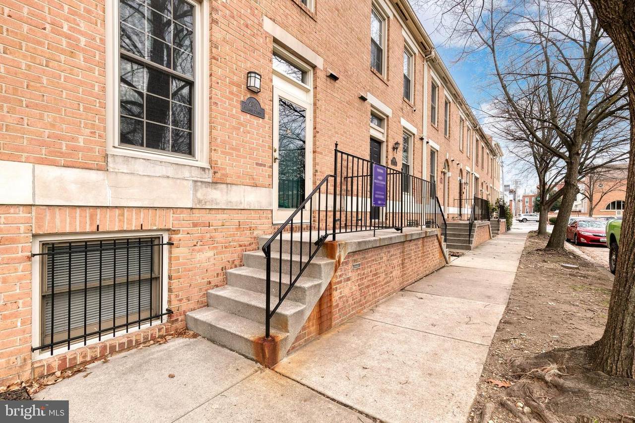 2816 Elliott Street - Photo 1