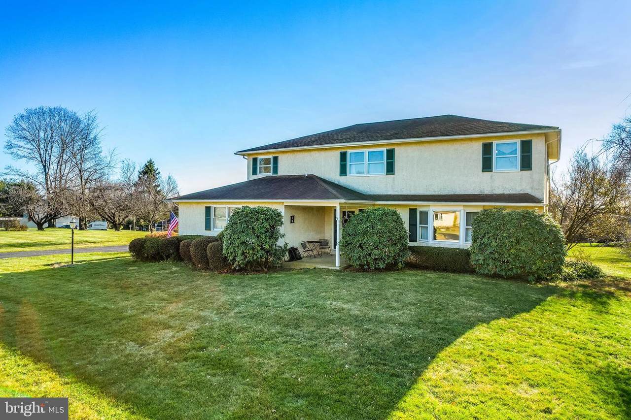 1411 Rennard Lane - Photo 1
