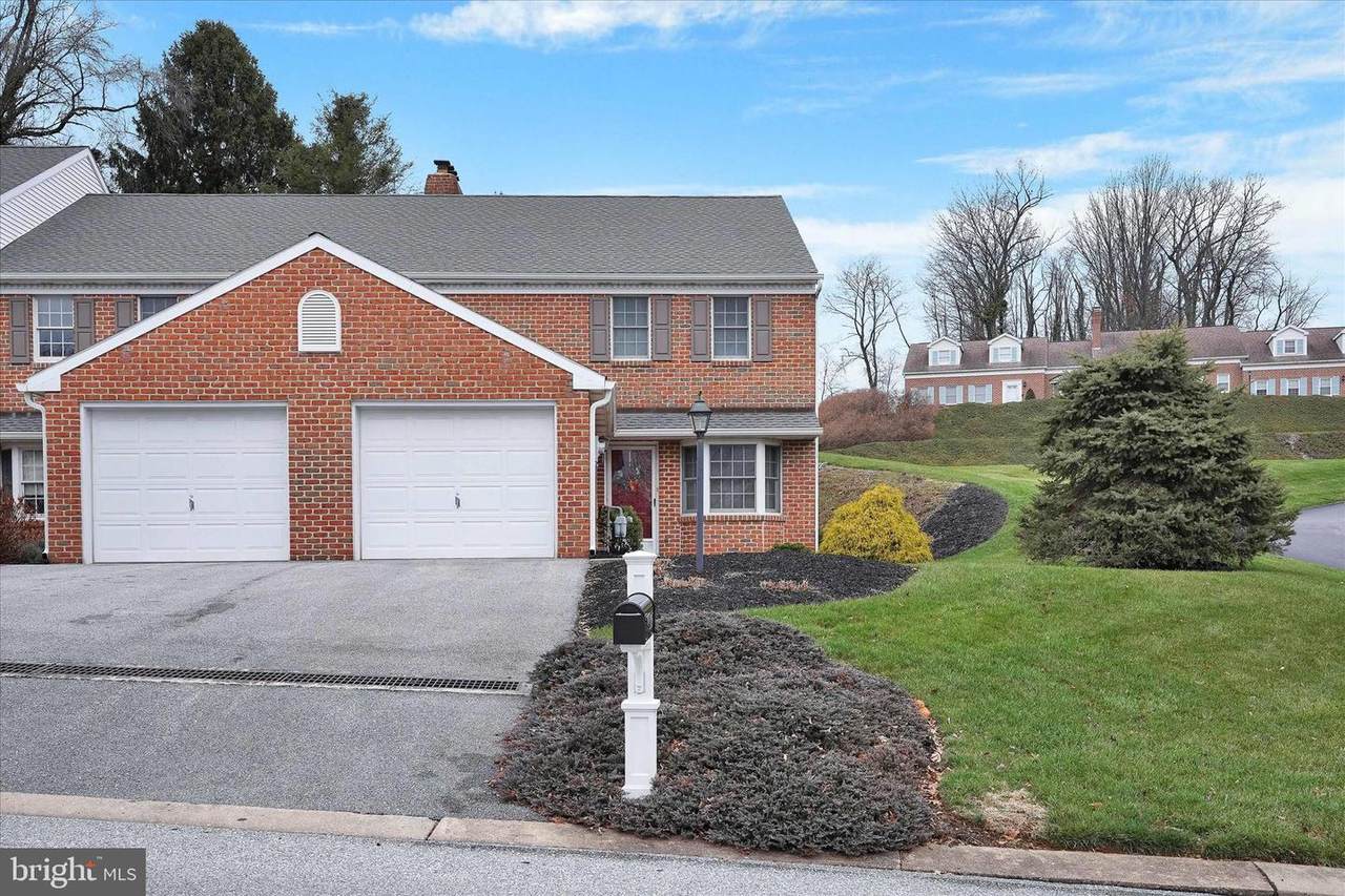 215 Wyntre Brooke Drive - Photo 1