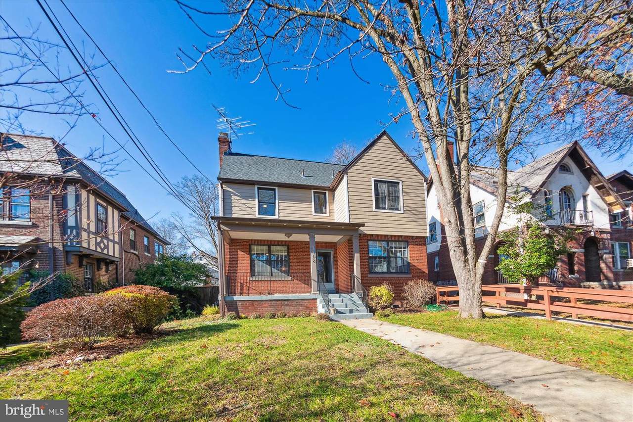7708 12TH Street - Photo 1