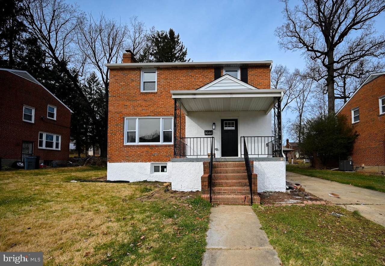 3644 Forest Garden Avenue - Photo 1