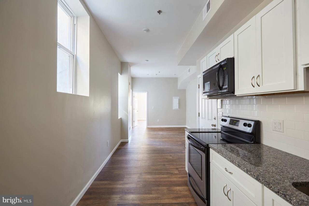 5514 Woodland Avenue - Photo 1