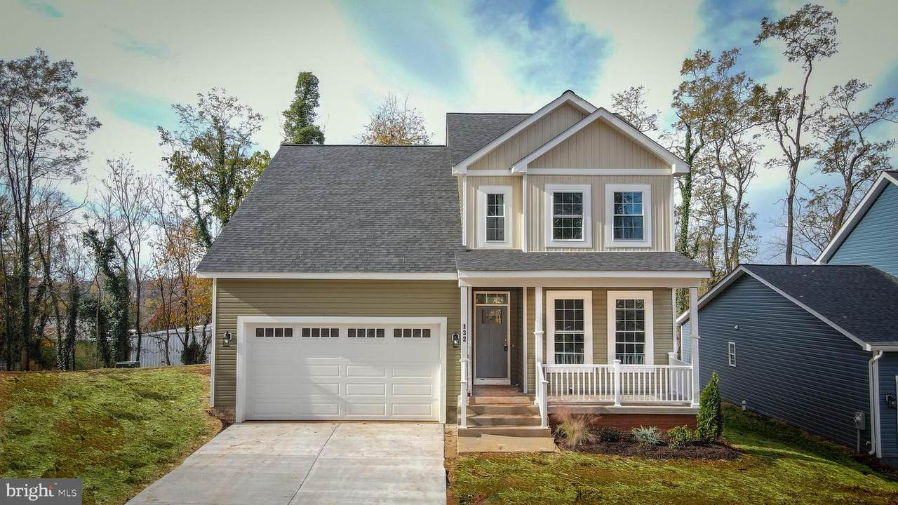 132 Almond Street - Photo 1