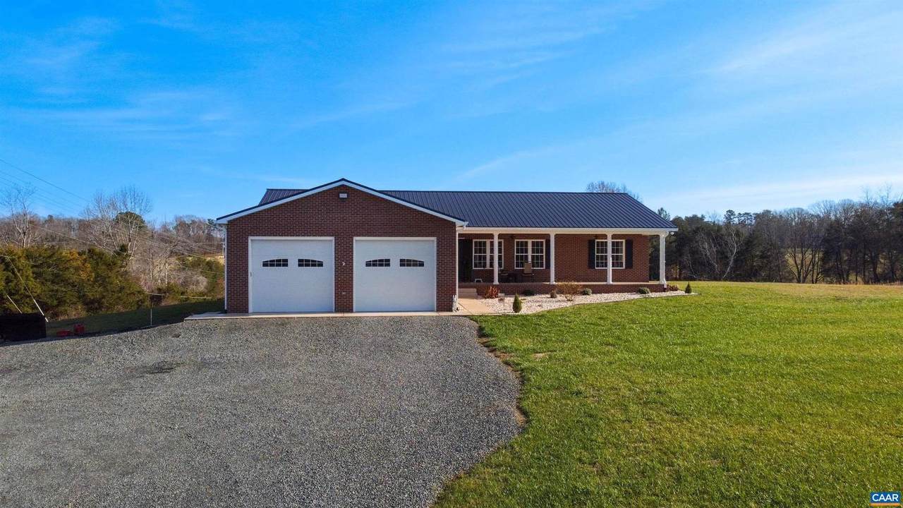 2322 Orange Rd - Photo 1