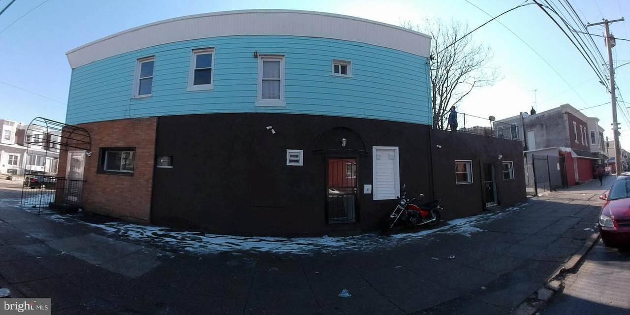 2000 Salford Street - Photo 1