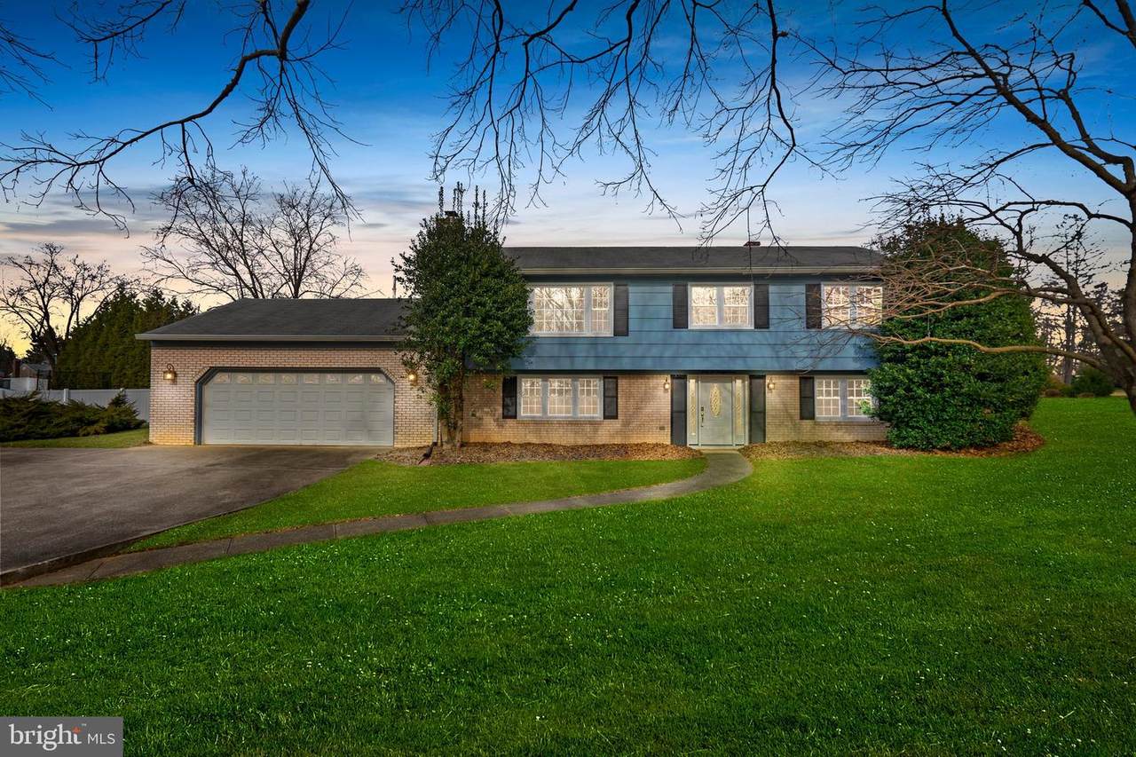 4627 Live Oak Court - Photo 1