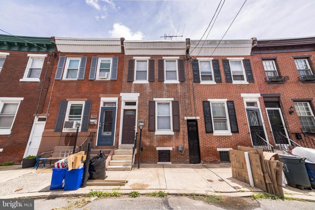 1117 Eyre Street - Photo 1