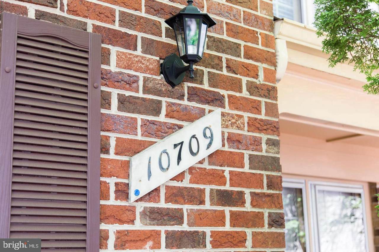10709 Brice Court - Photo 1