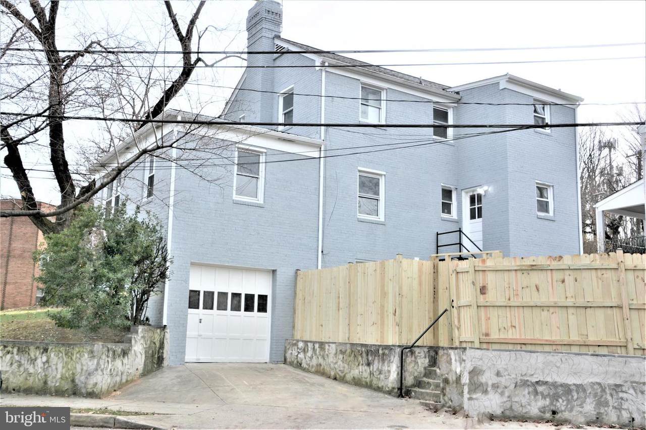 4724 Southern Avenue - Photo 1