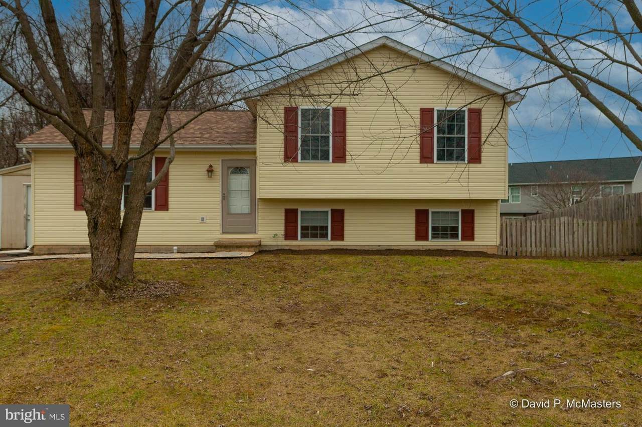 414 10TH Avenue - Photo 1