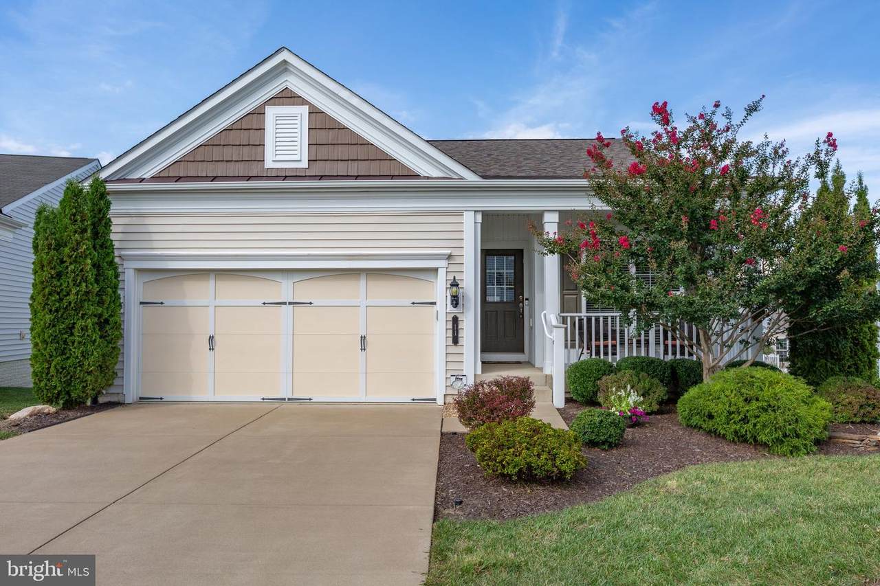11 Whaleback Lane - Photo 1