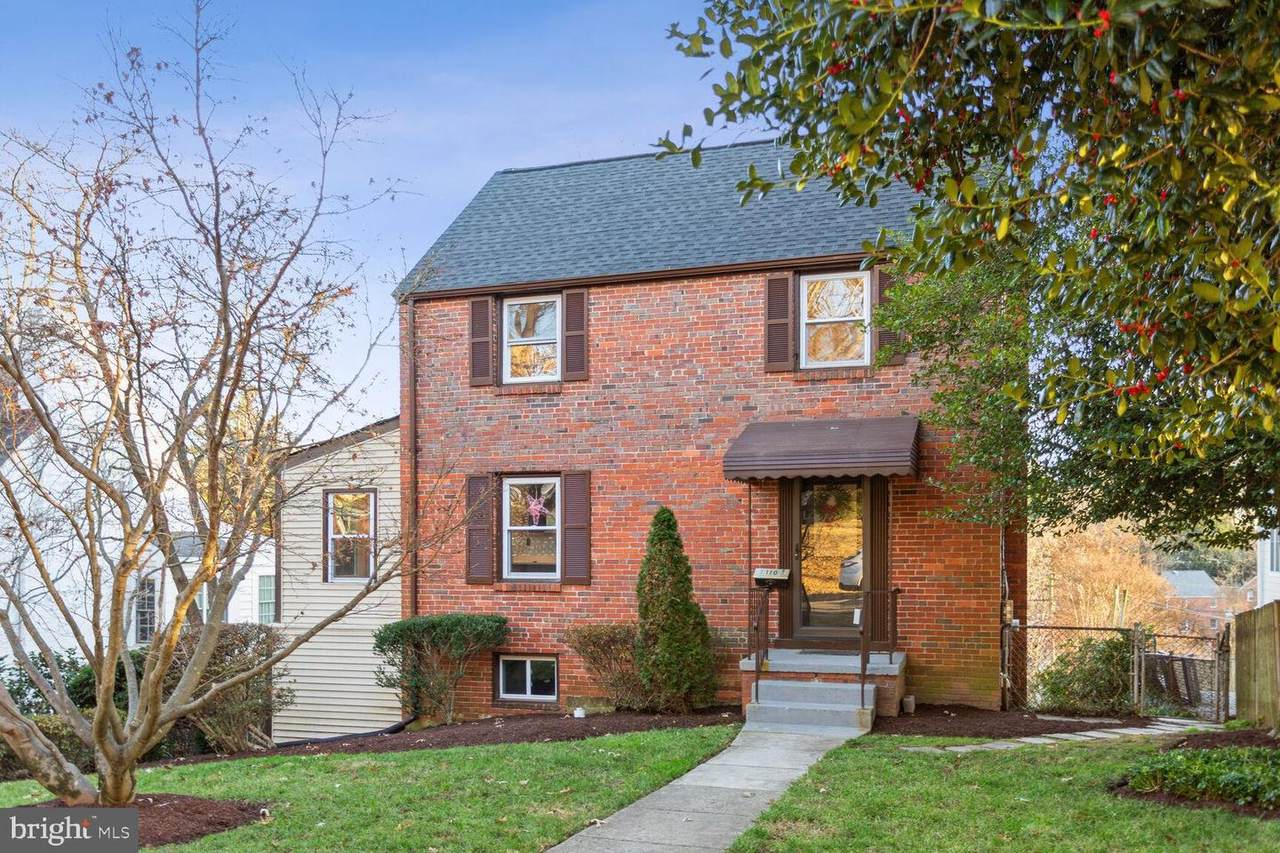 110 Hamilton Avenue - Photo 1