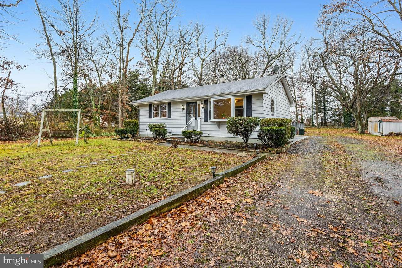 12 Inglewood Avenue - Photo 1