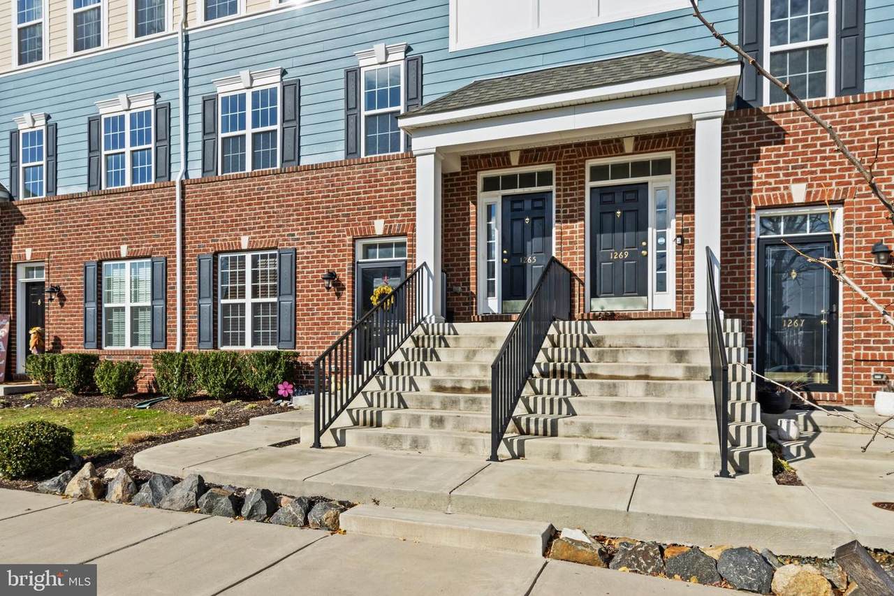 1265 Parish Avenue - Photo 1