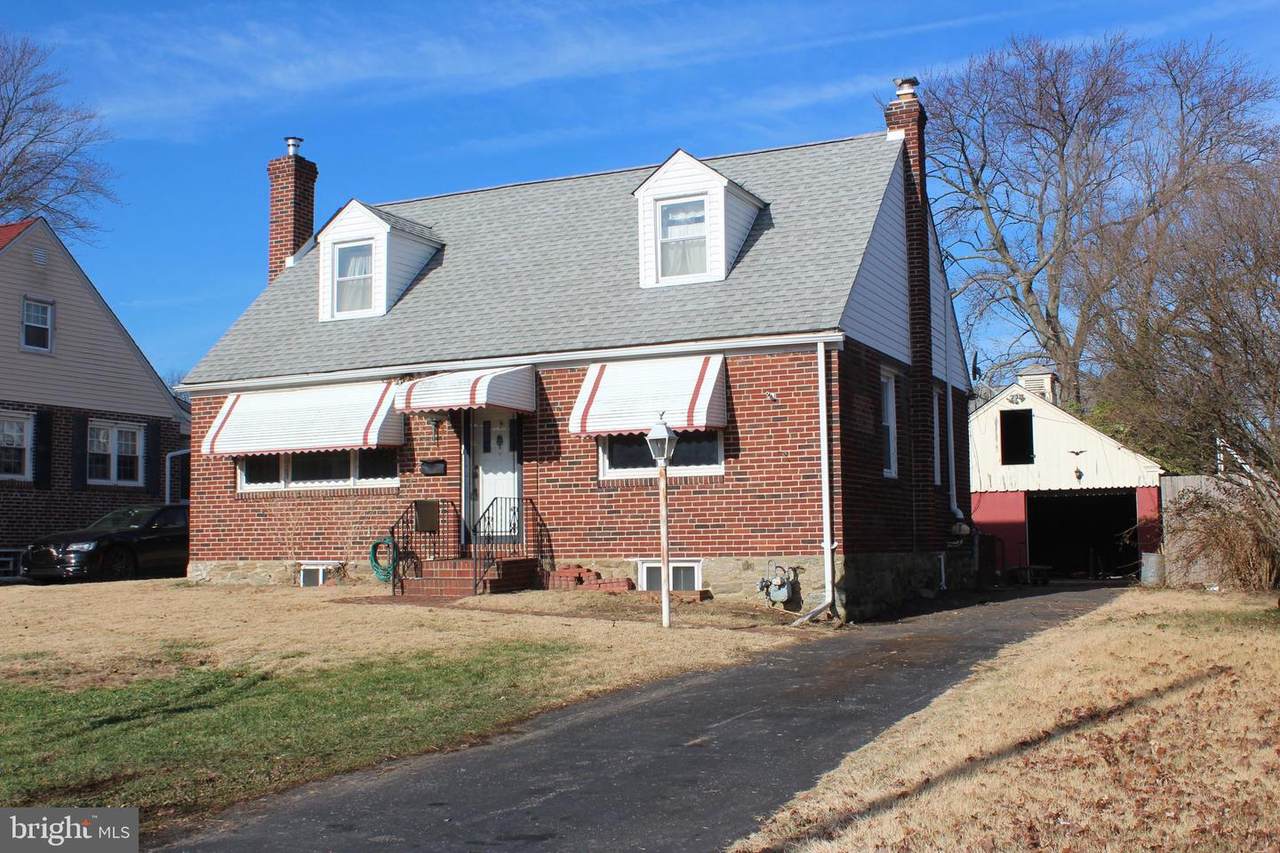 425 Rively Avenue - Photo 1