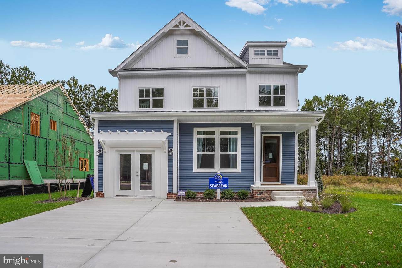16 Stingray Harbor Drive - Photo 1