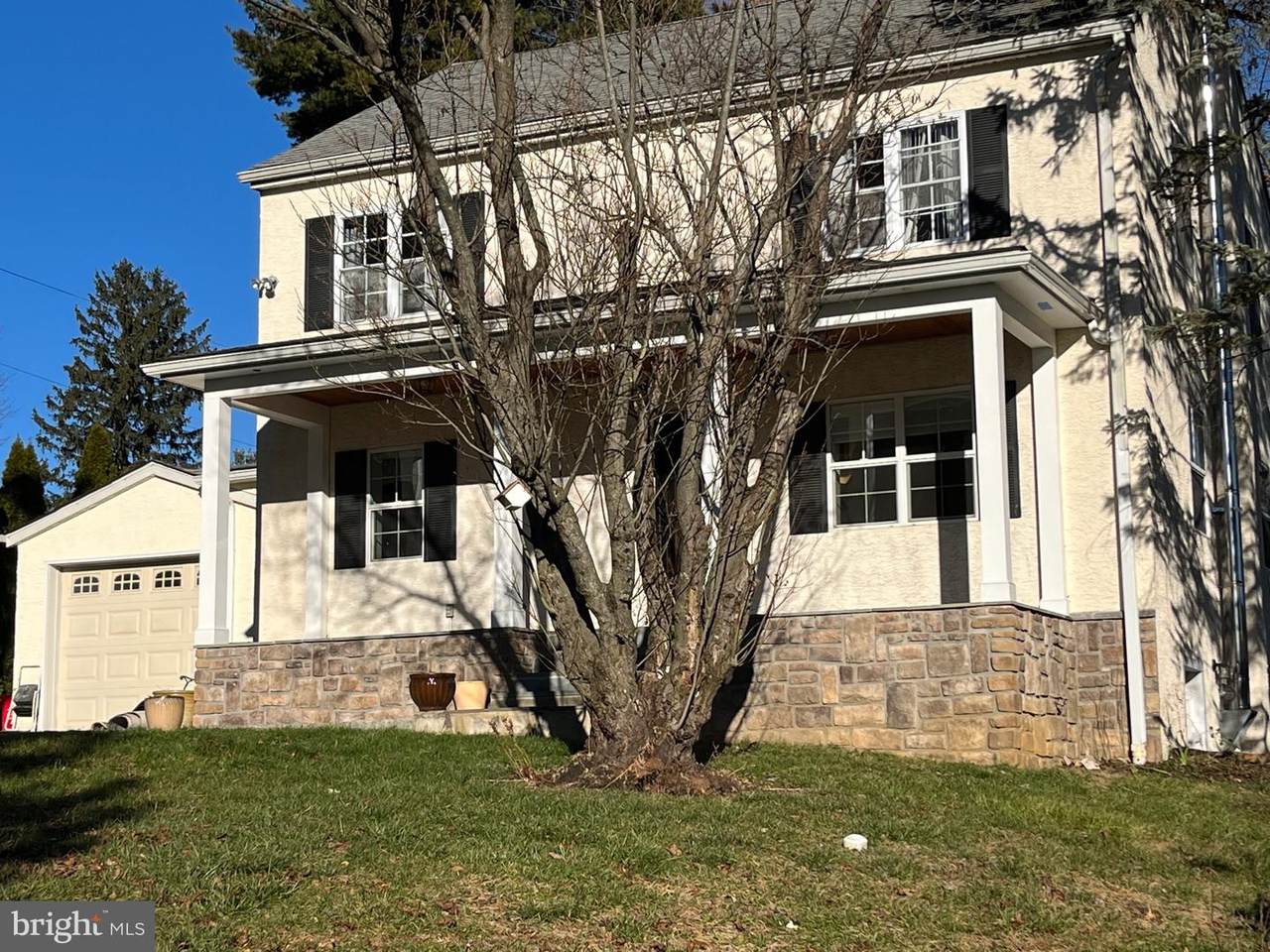 15 Beechwood Avenue - Photo 1