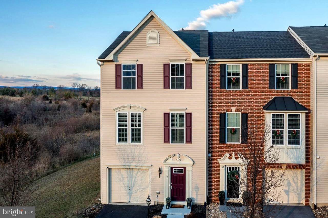 112 Argyle Court - Photo 1