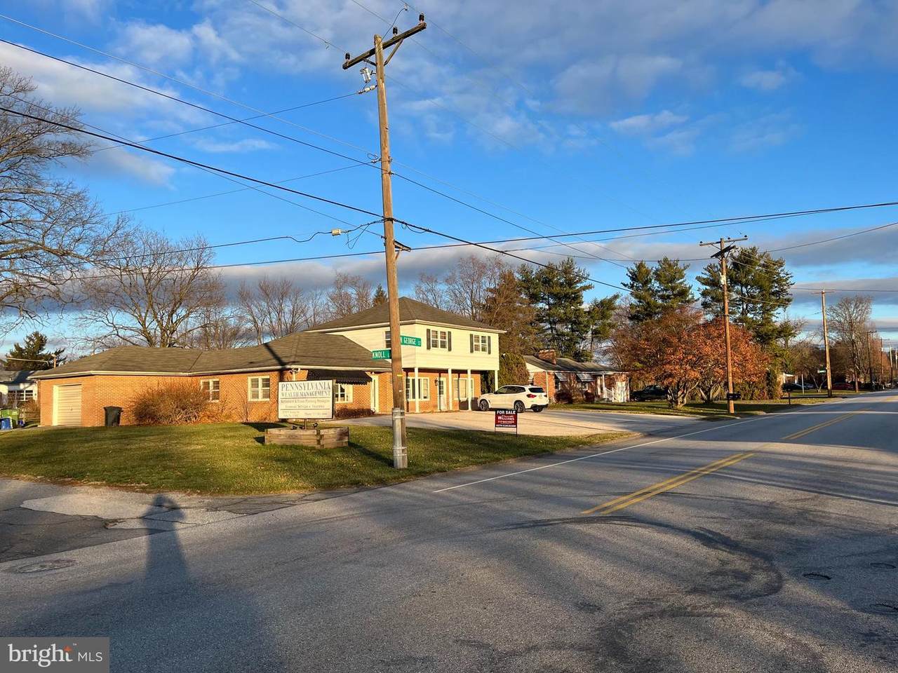 2568 George Street - Photo 1