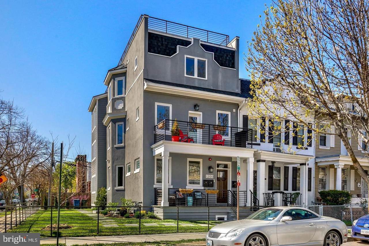 1200 Staples Street - Photo 1