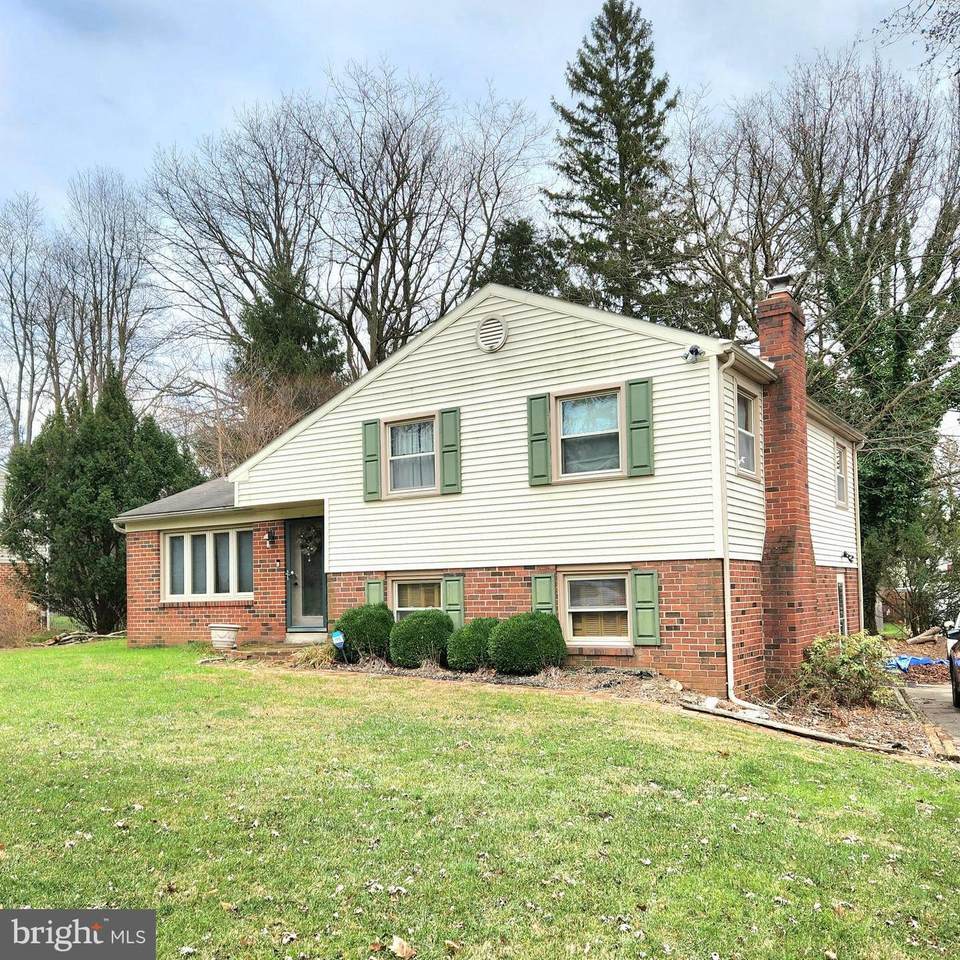 1 Woodcrest Lane - Photo 1