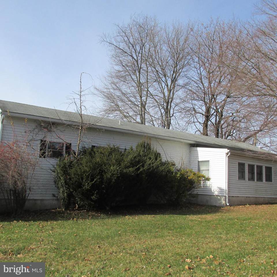 171 Springton Road - Photo 1