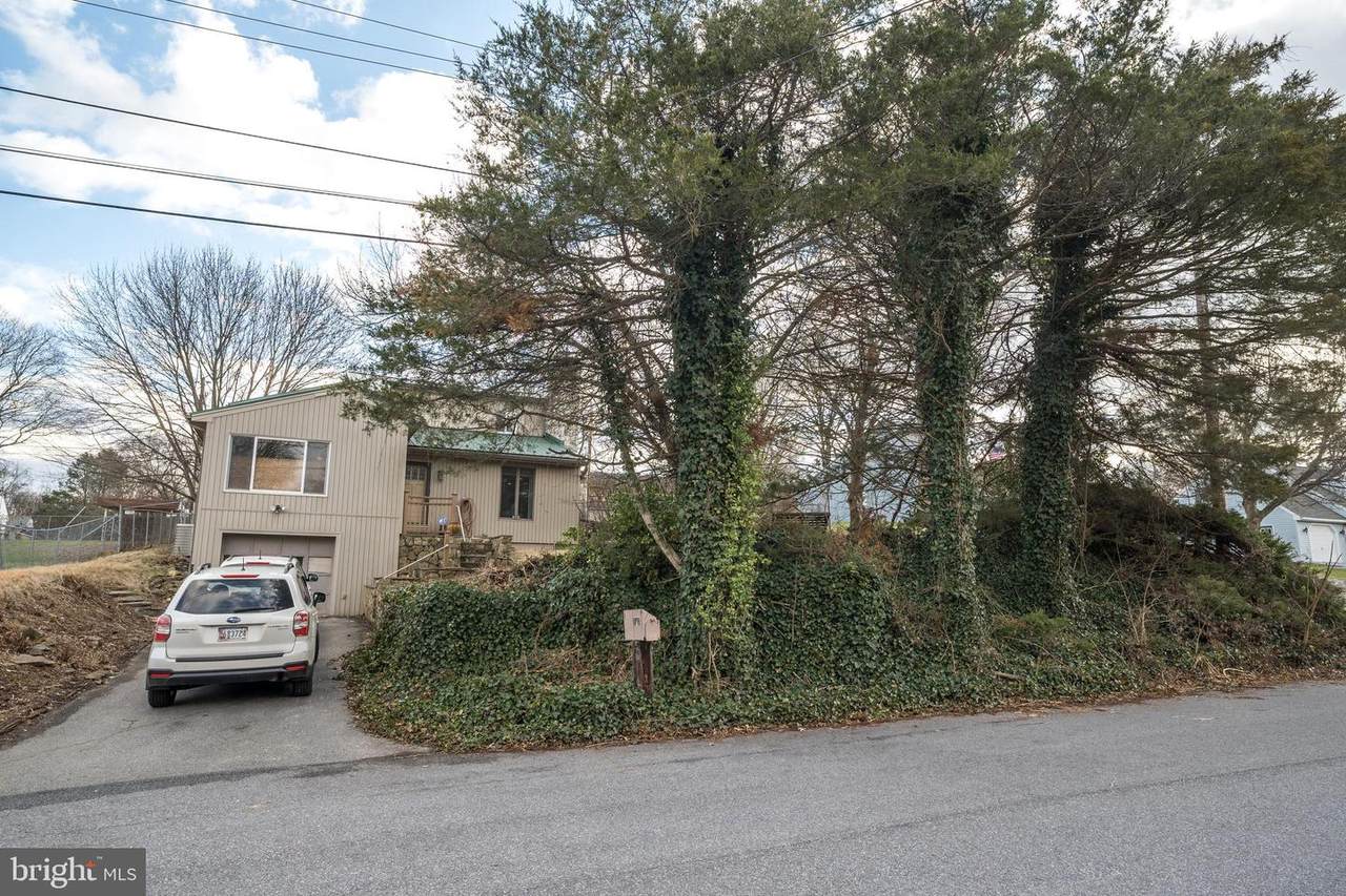 11831 Bradford Drive - Photo 1