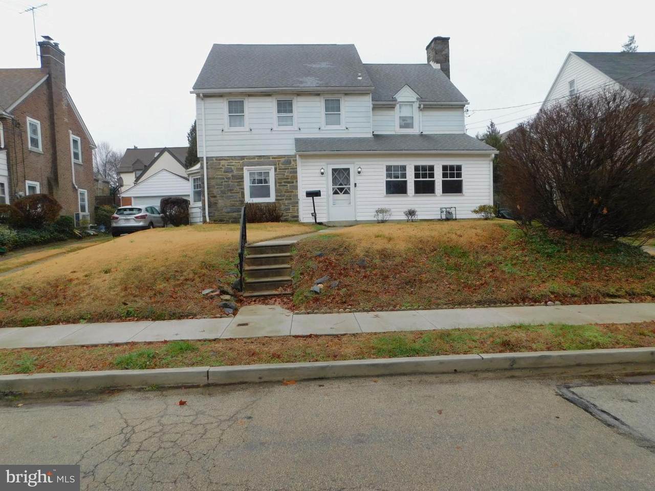 322 Congress Avenue - Photo 1
