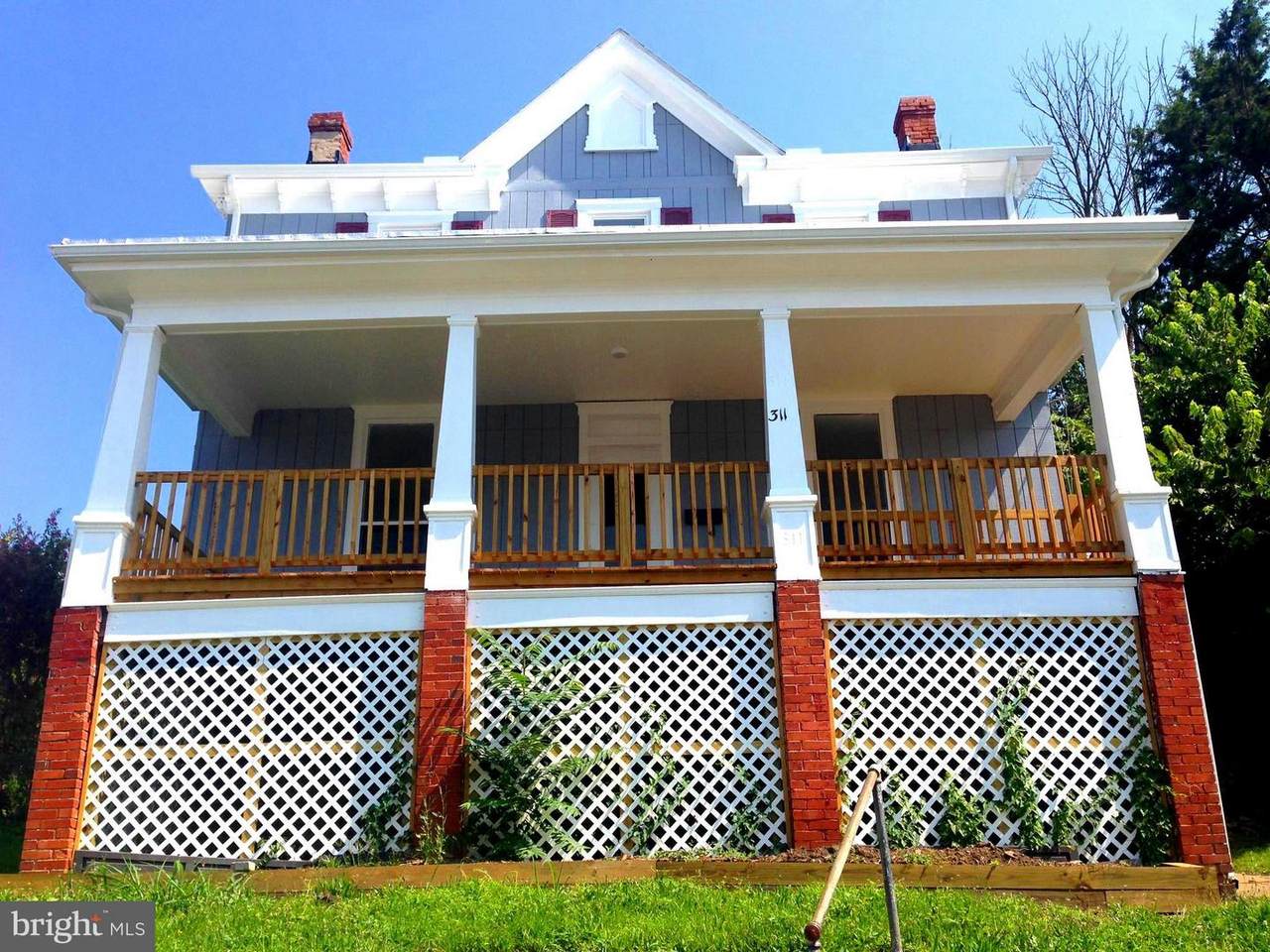 311 Potomac Street - Photo 1