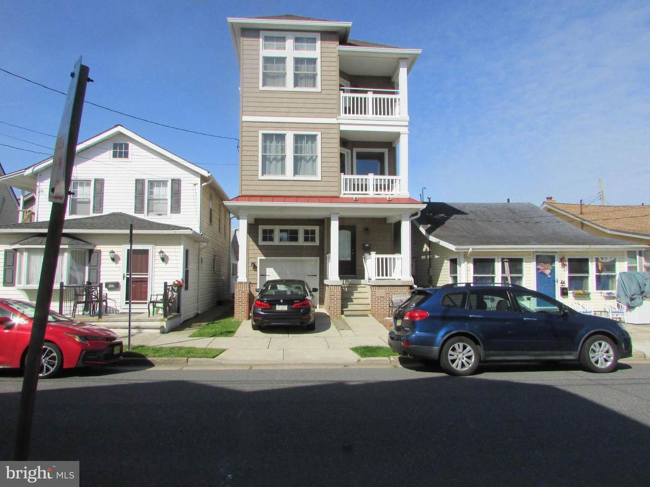 124 Newport Avenue - Photo 1