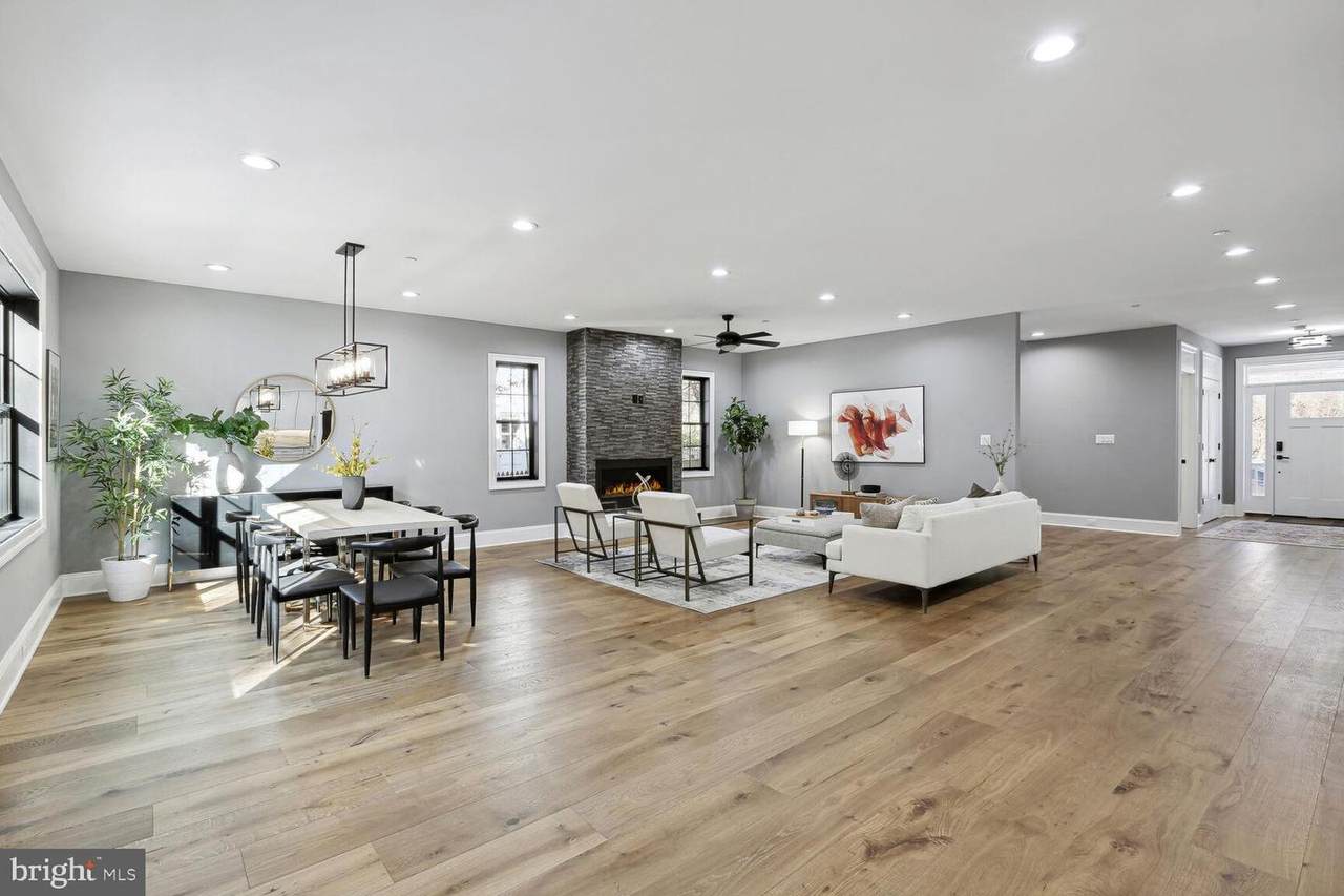 4904 River Road - Photo 1