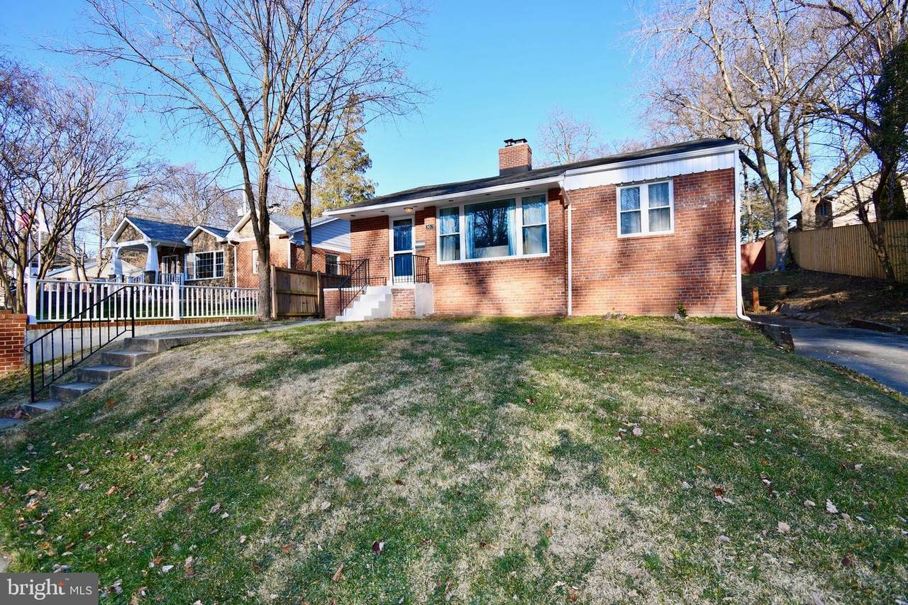 302 Schuyler Road - Photo 1