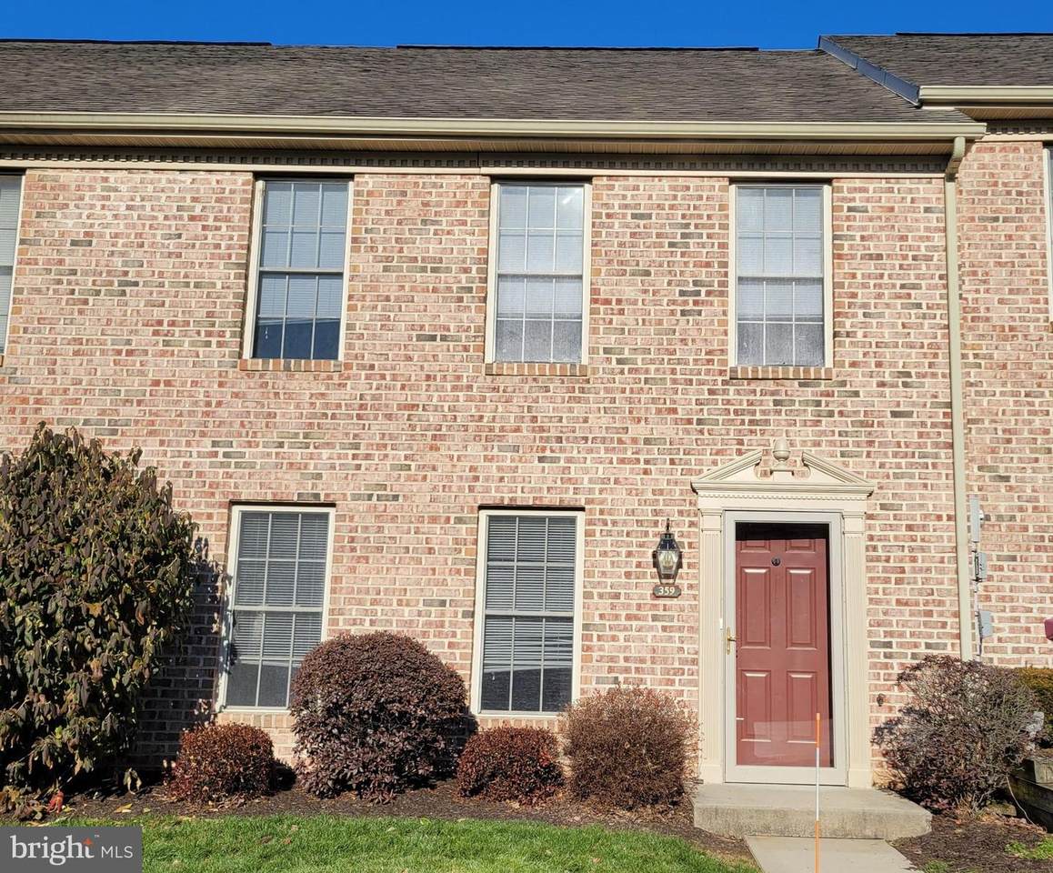359 Stonehedge Lane - Photo 1