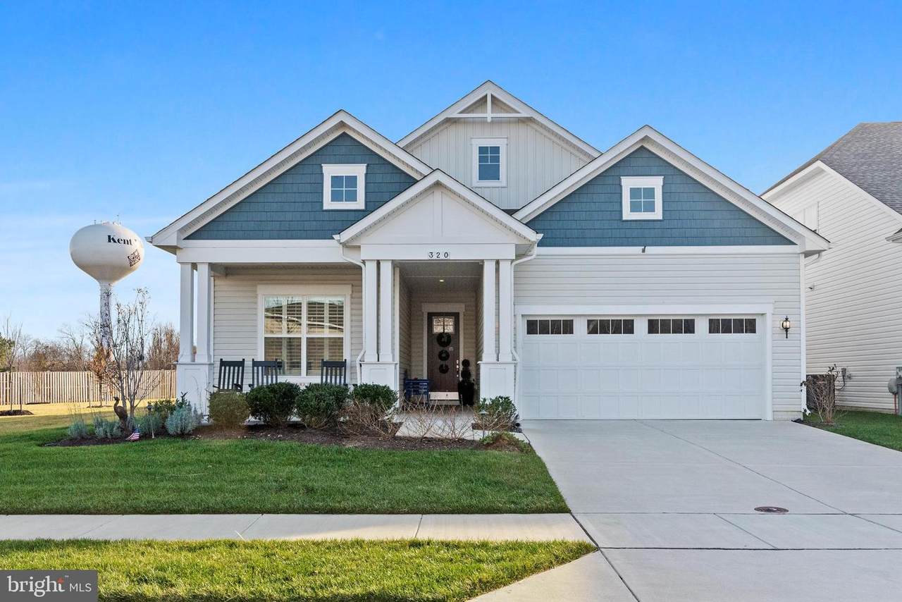 320 Bayberry Drive - Photo 1