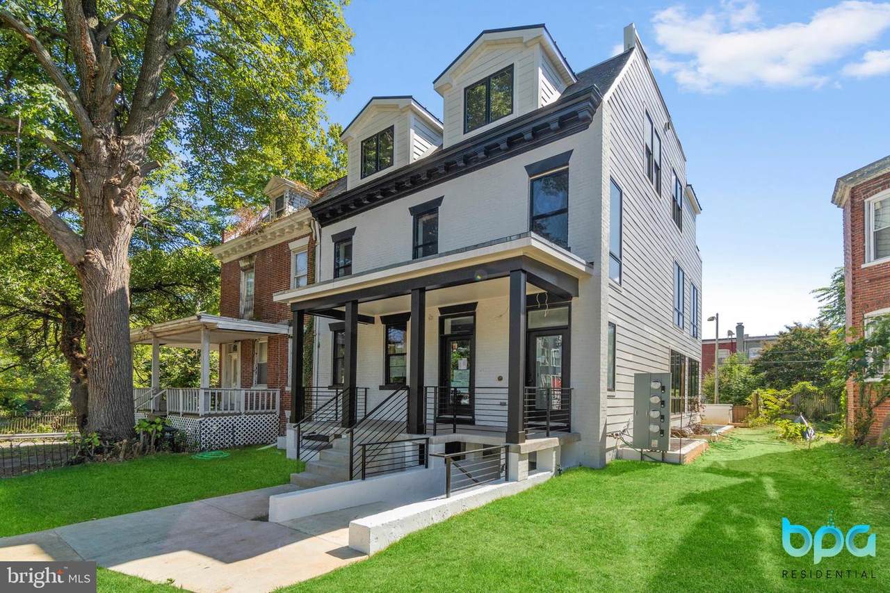 436 Park Road - Photo 1