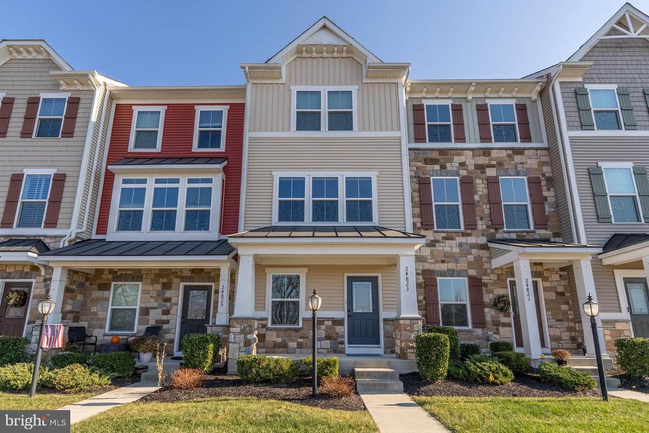 24823 Coats Square - Photo 1