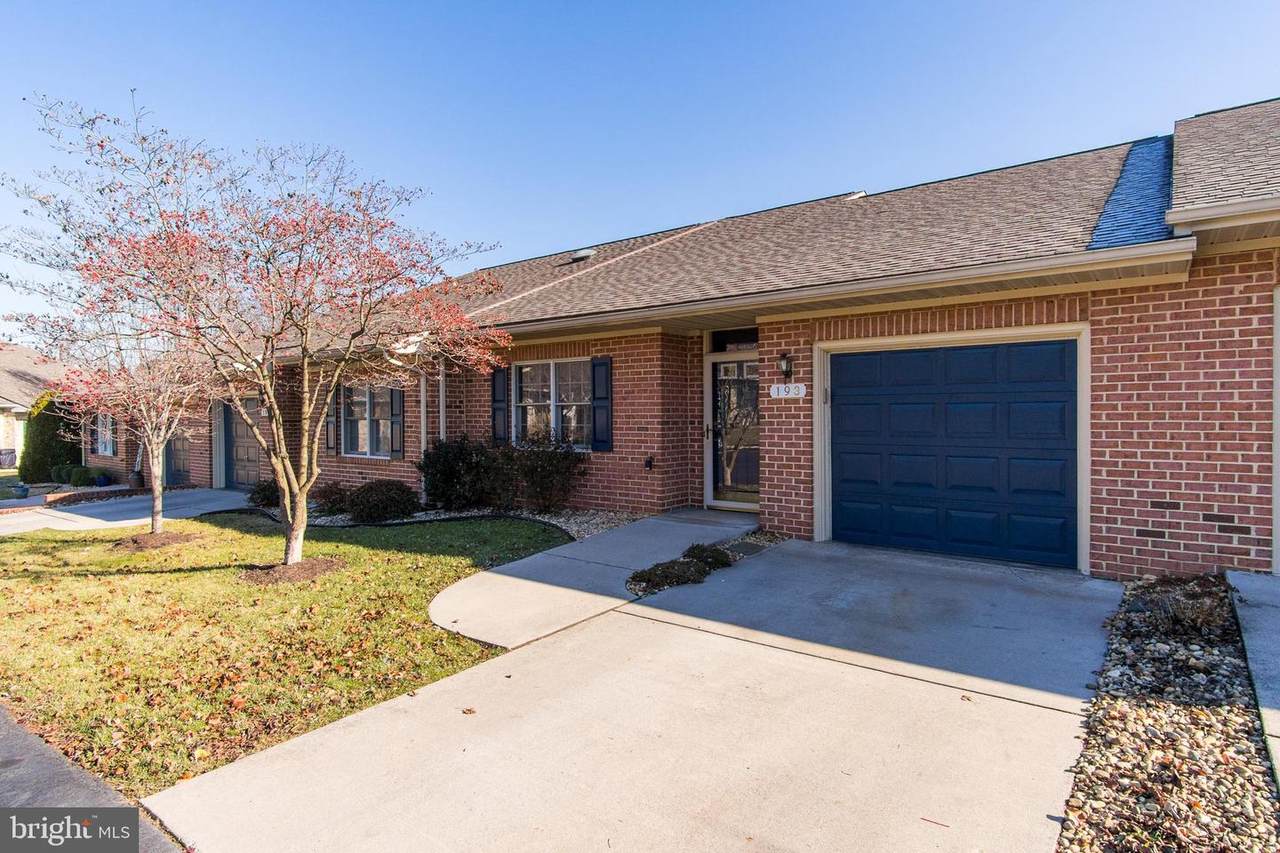 193 Sunbrook Lane - Photo 1