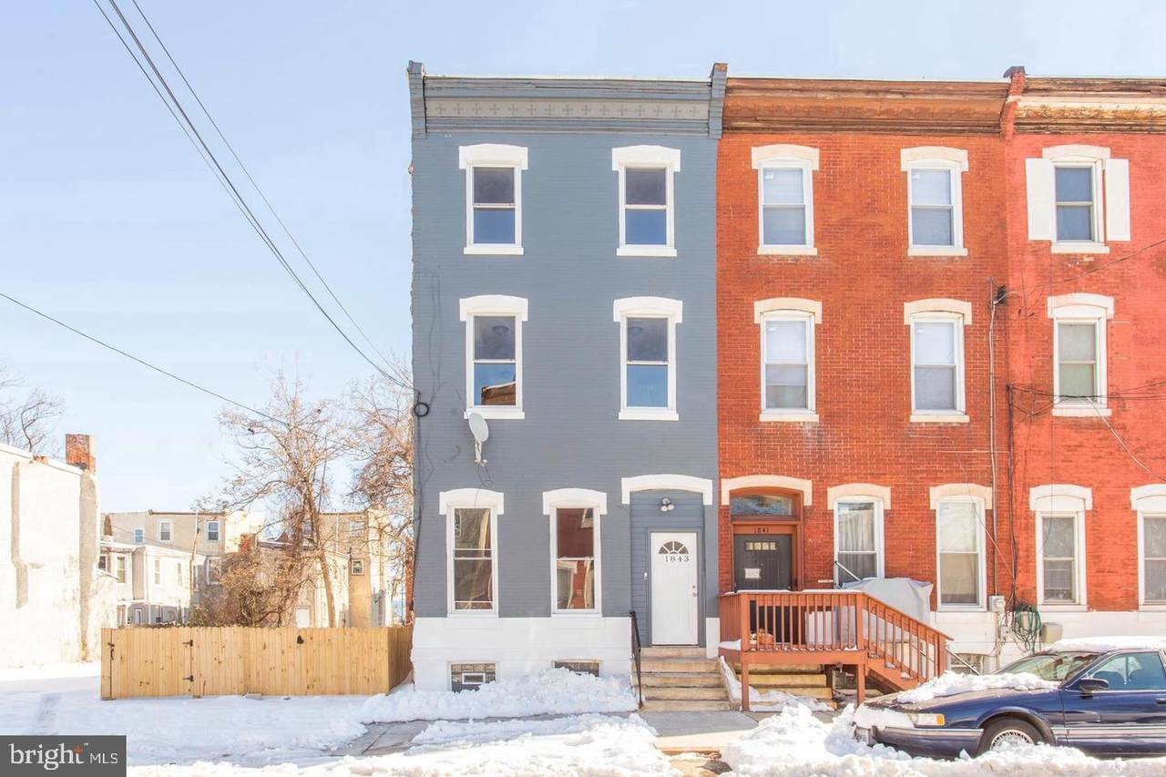 1843 Van Pelt Street - Photo 1