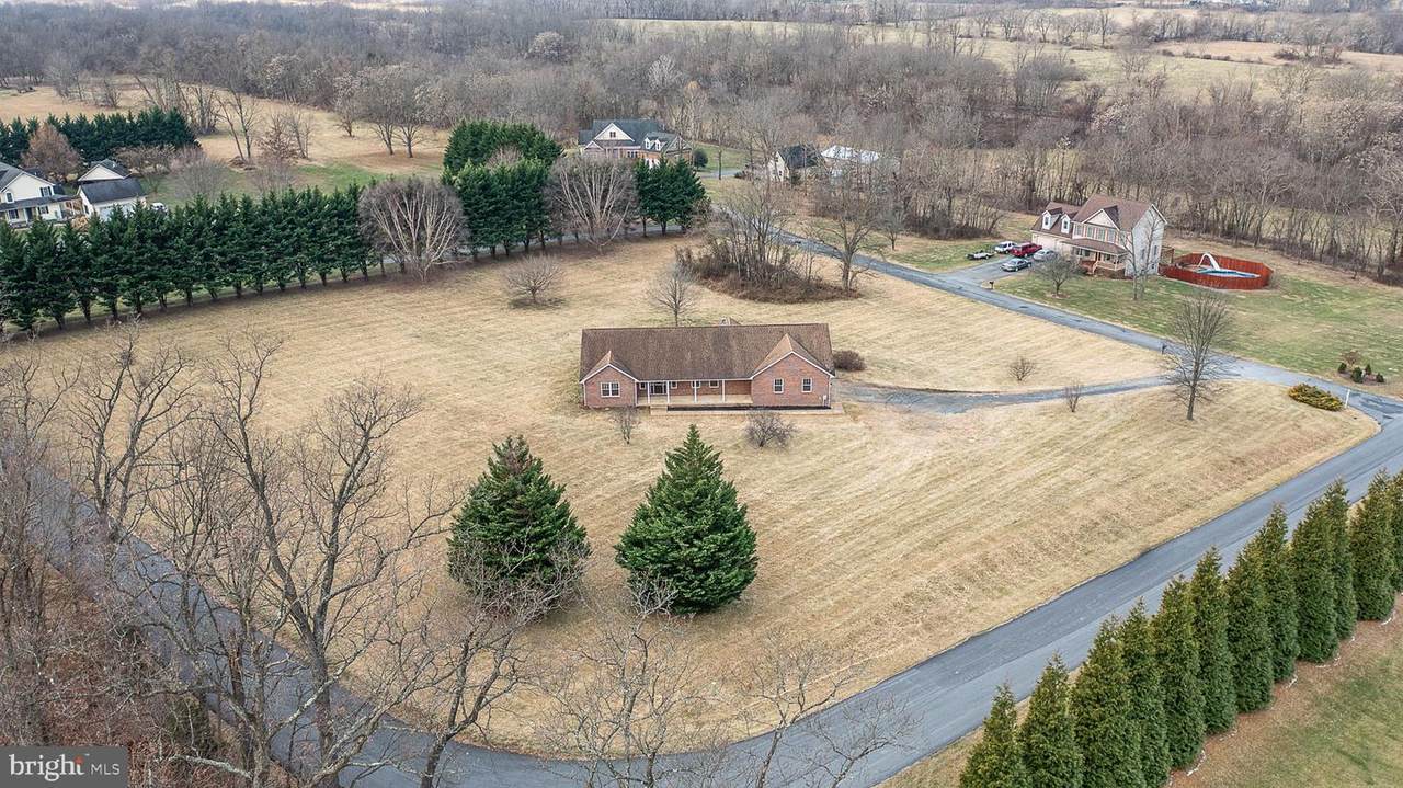 21 Rocky Ledge Lane - Photo 1