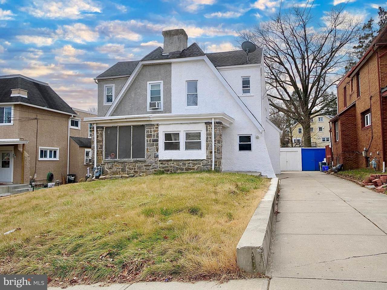 370 Lakeview Avenue - Photo 1
