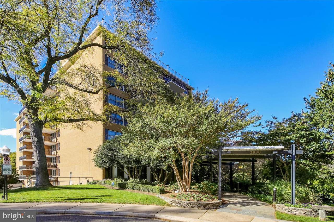 2030 Adams Street - Photo 1