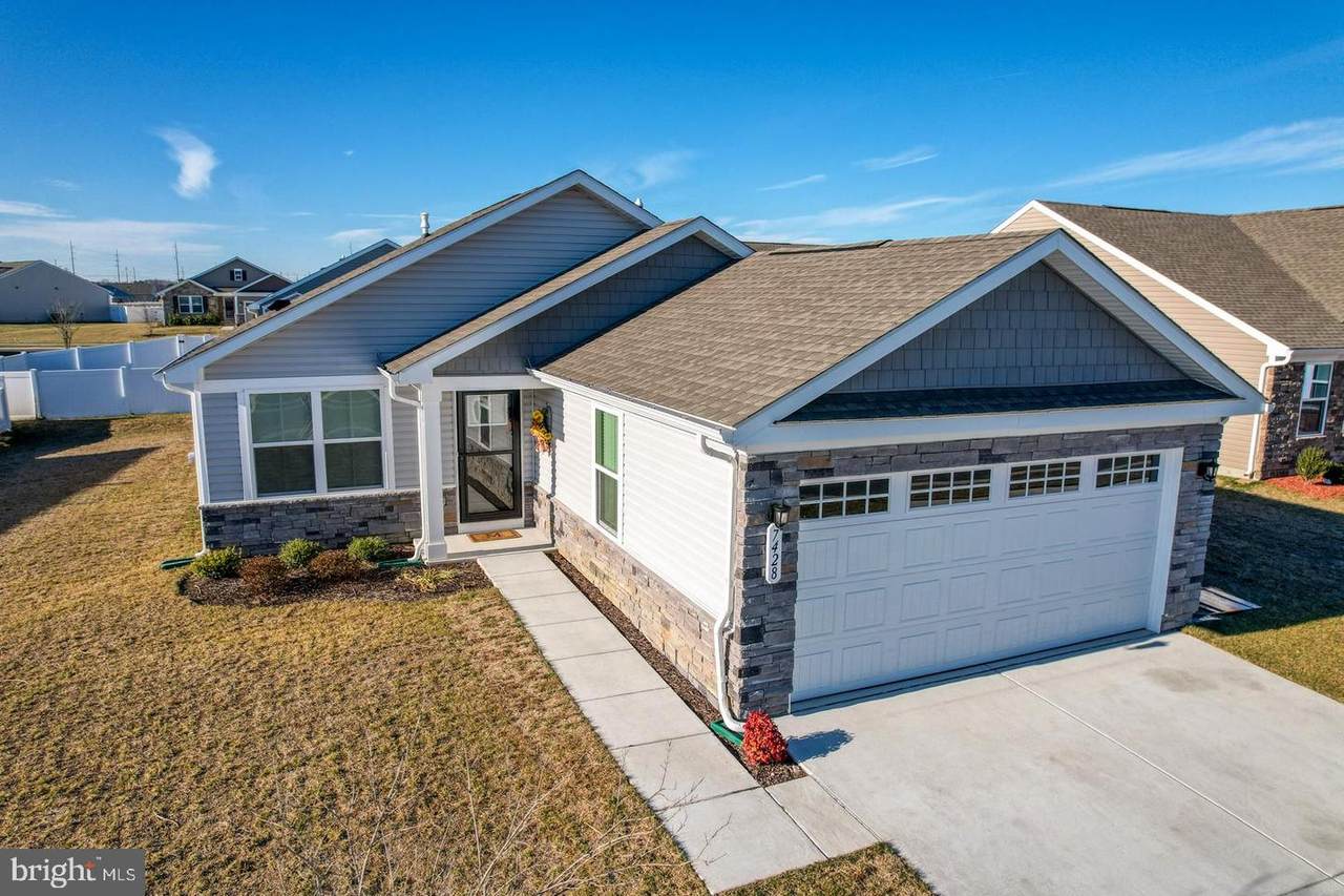 7428 Pinwheel Drive - Photo 1