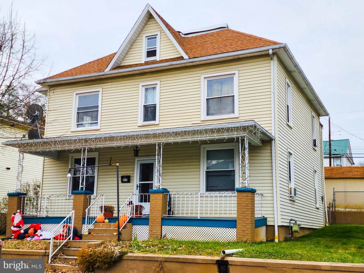 415 Guilford Avenue - Photo 1