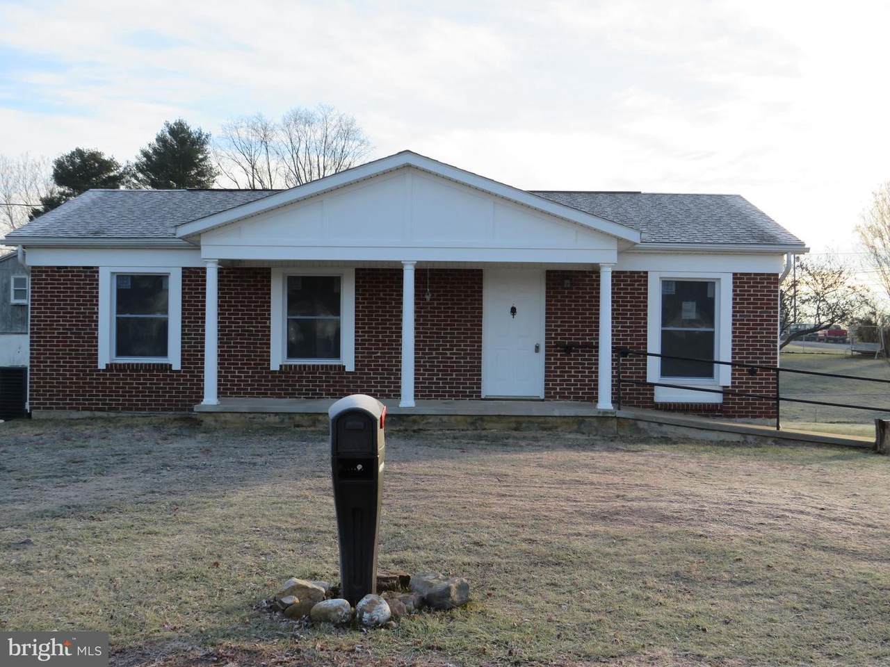 86 Lemon Road - Photo 1