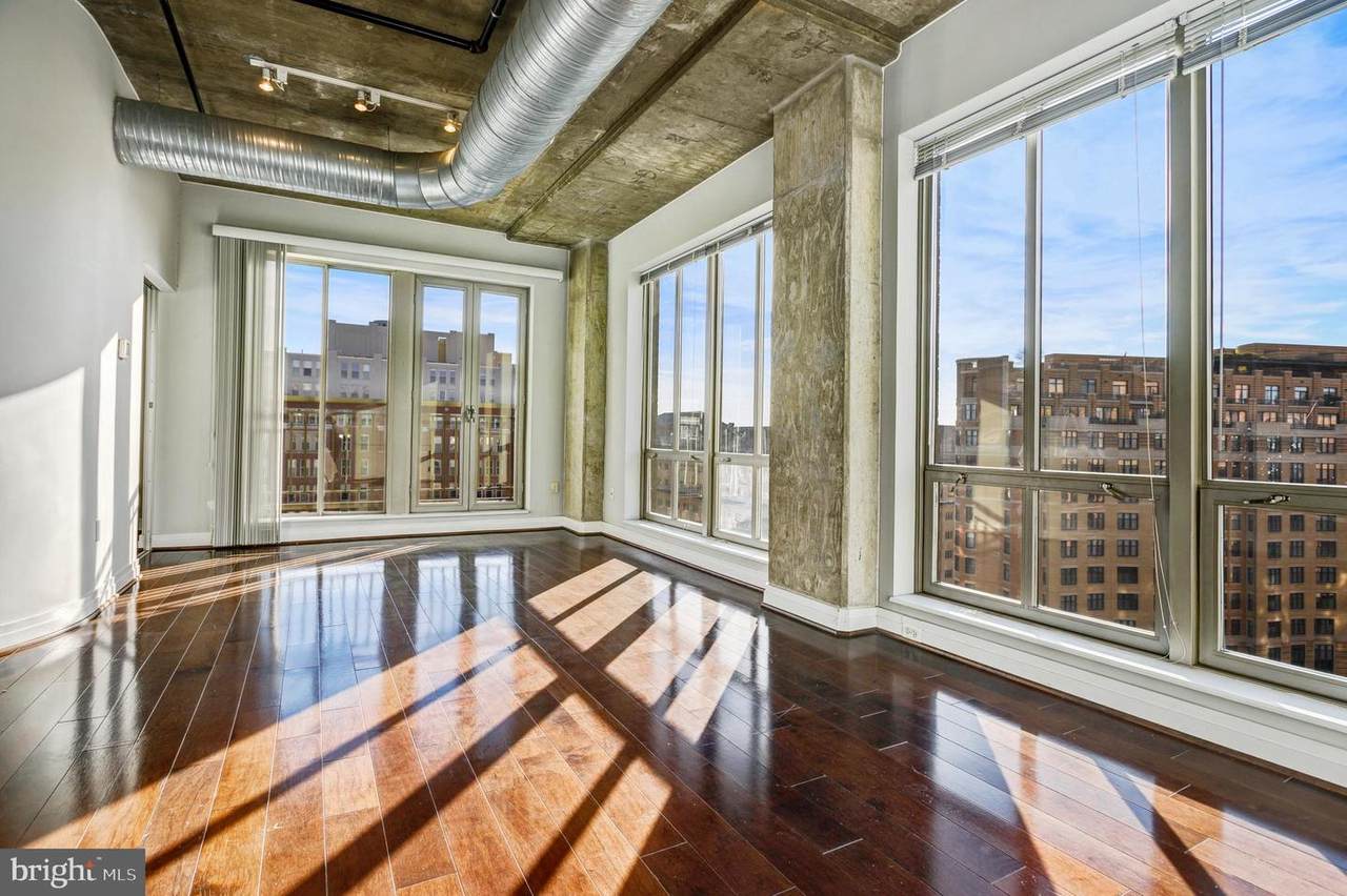301 Massachusetts Avenue - Photo 1