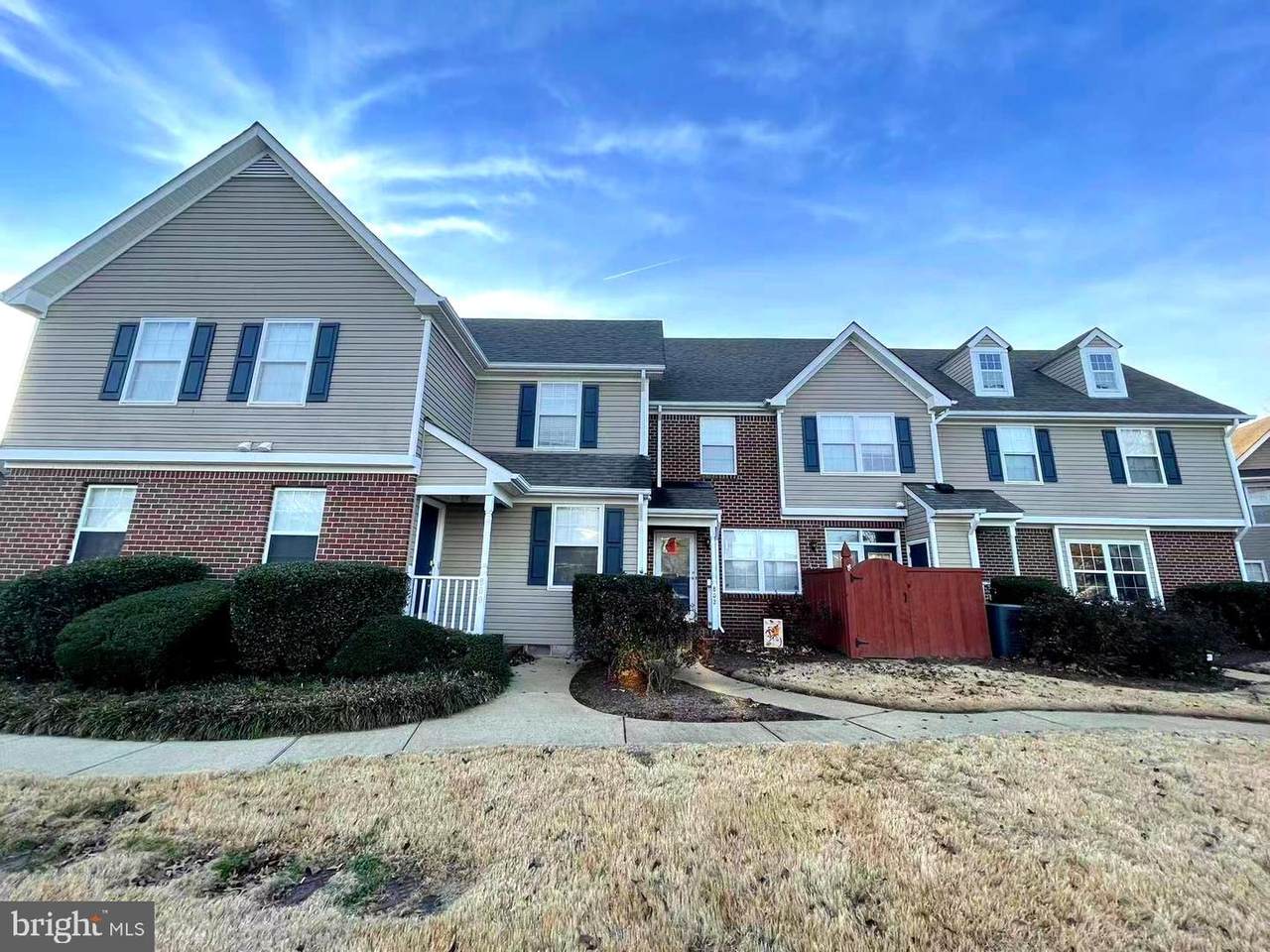 800 Primrose Lane - Photo 1