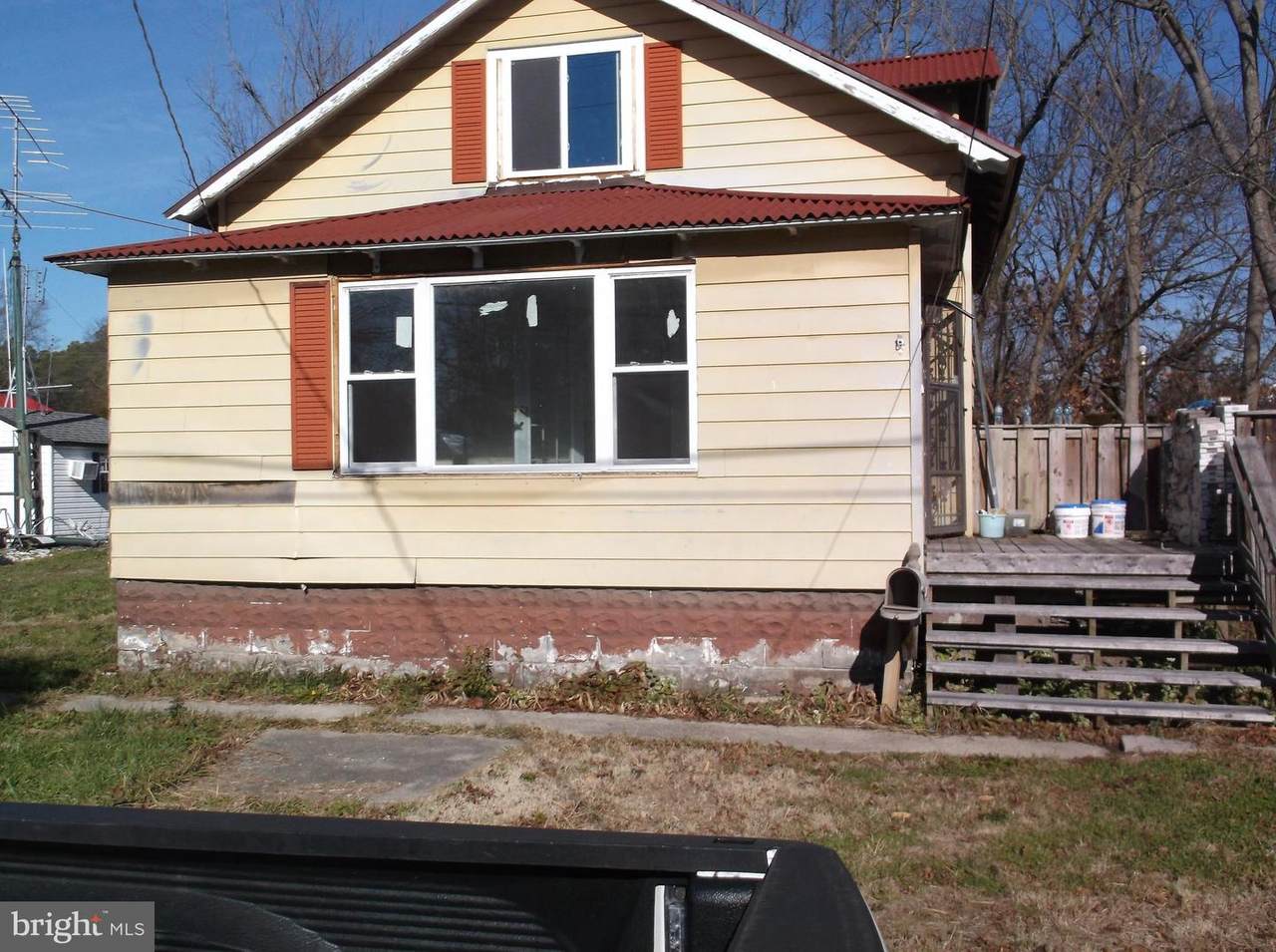 8 Standard Avenue Cr 8 STANDARD AVE - Photo 1