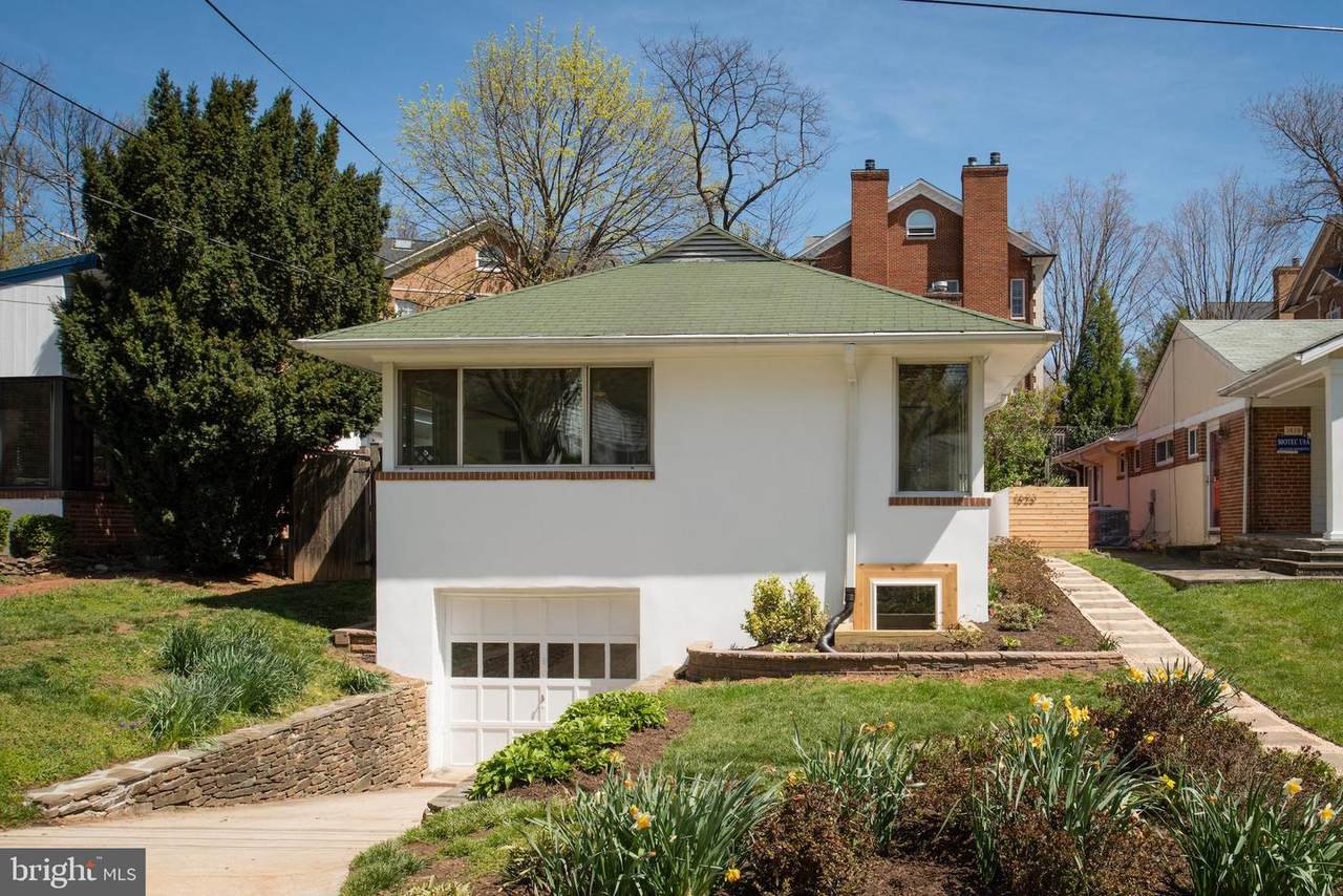 1623 45TH Street - Photo 1