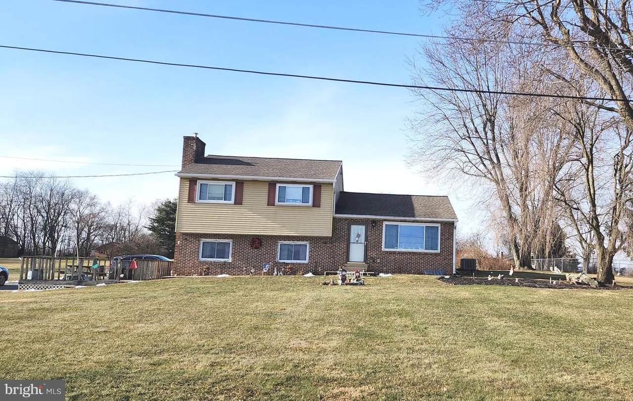 194 Graham Road - Photo 1