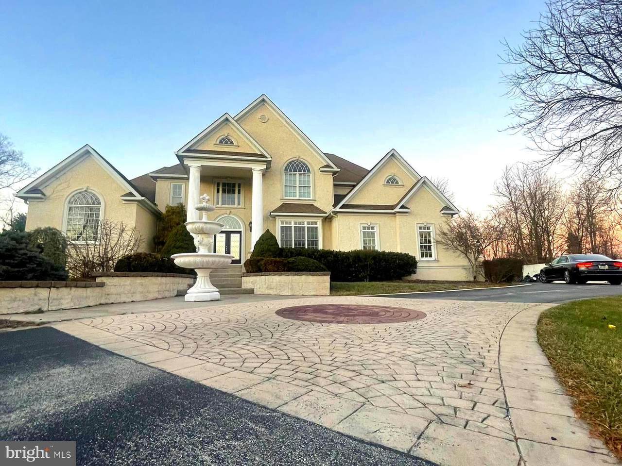 290 Upper Indian Head Road - Photo 1